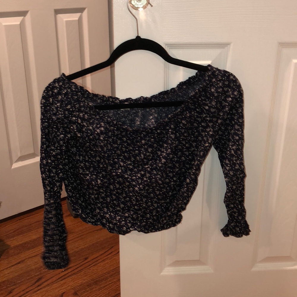 BRANDY MELVILLE FLORAL OFF THE SHOULDER